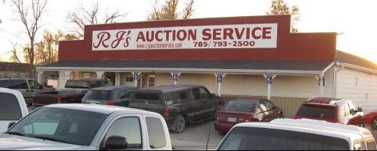 Front of RJ's auction house
