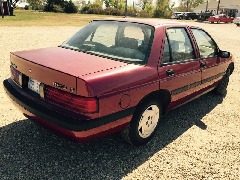 vehicle11993chevroletcorsica5.jpg